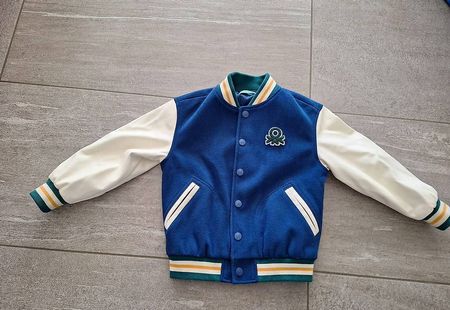 Jacke von  Benetton Grösse 122