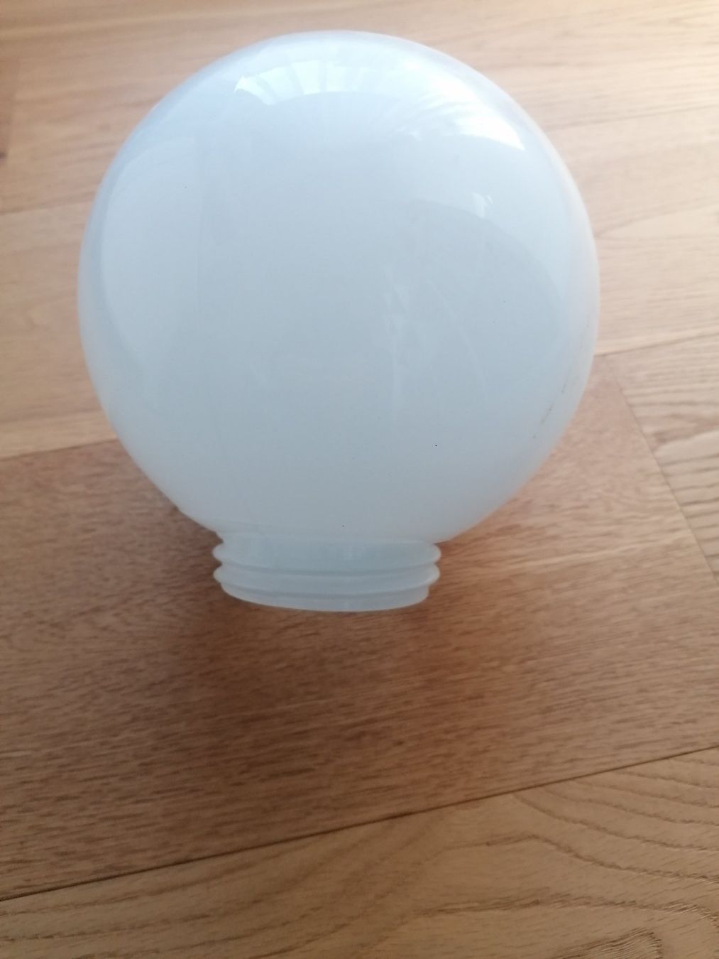 Lampade: Antike Lampenkugel – Usato da Geroldswil venduto da Dirici