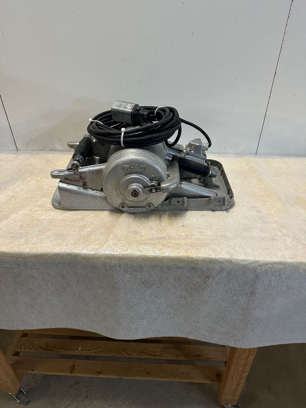 Mafell Tutte le macchine: Handhobelmaschine Mafell MU – Usato da Volketswil venduto da ars_sjh2 5