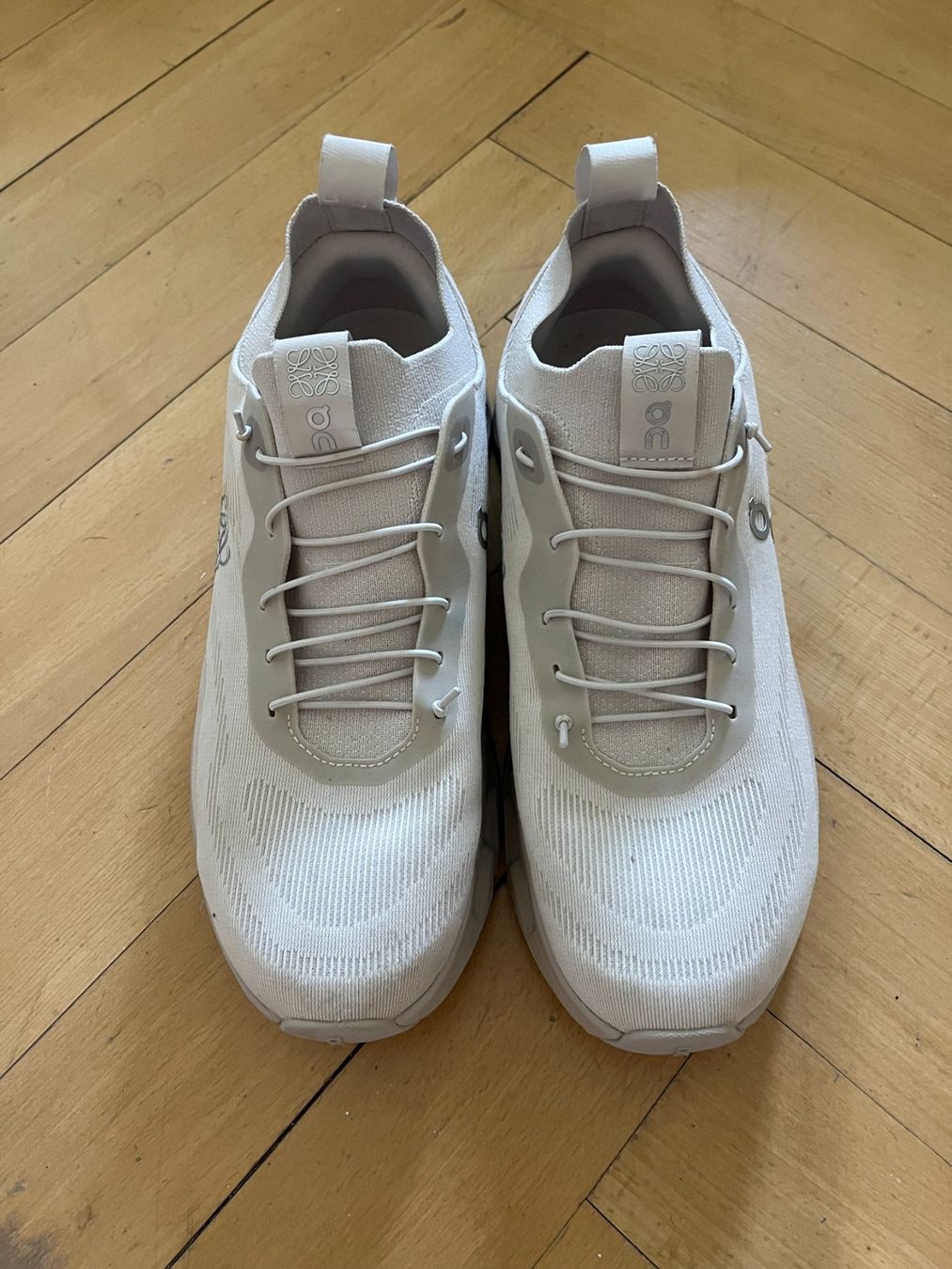 On Scarpe da uomo: On running x Loewe shoes Cloud tilt – Usato da Zürich venduto da rap_mt6y