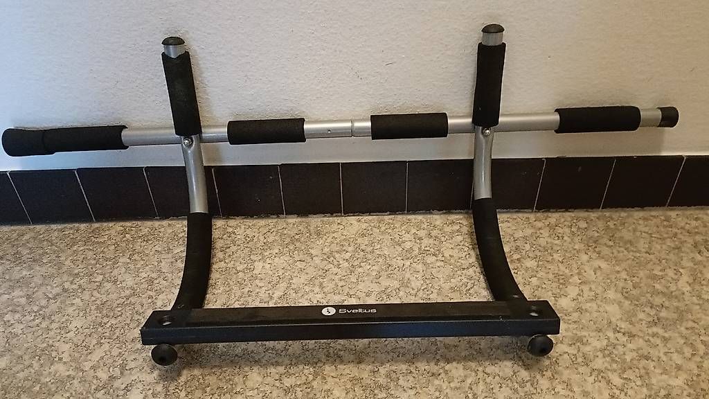 Hometrainer: Barre de traction  – Gebraucht aus La Tour-de-Peilz von Quentin_95 1