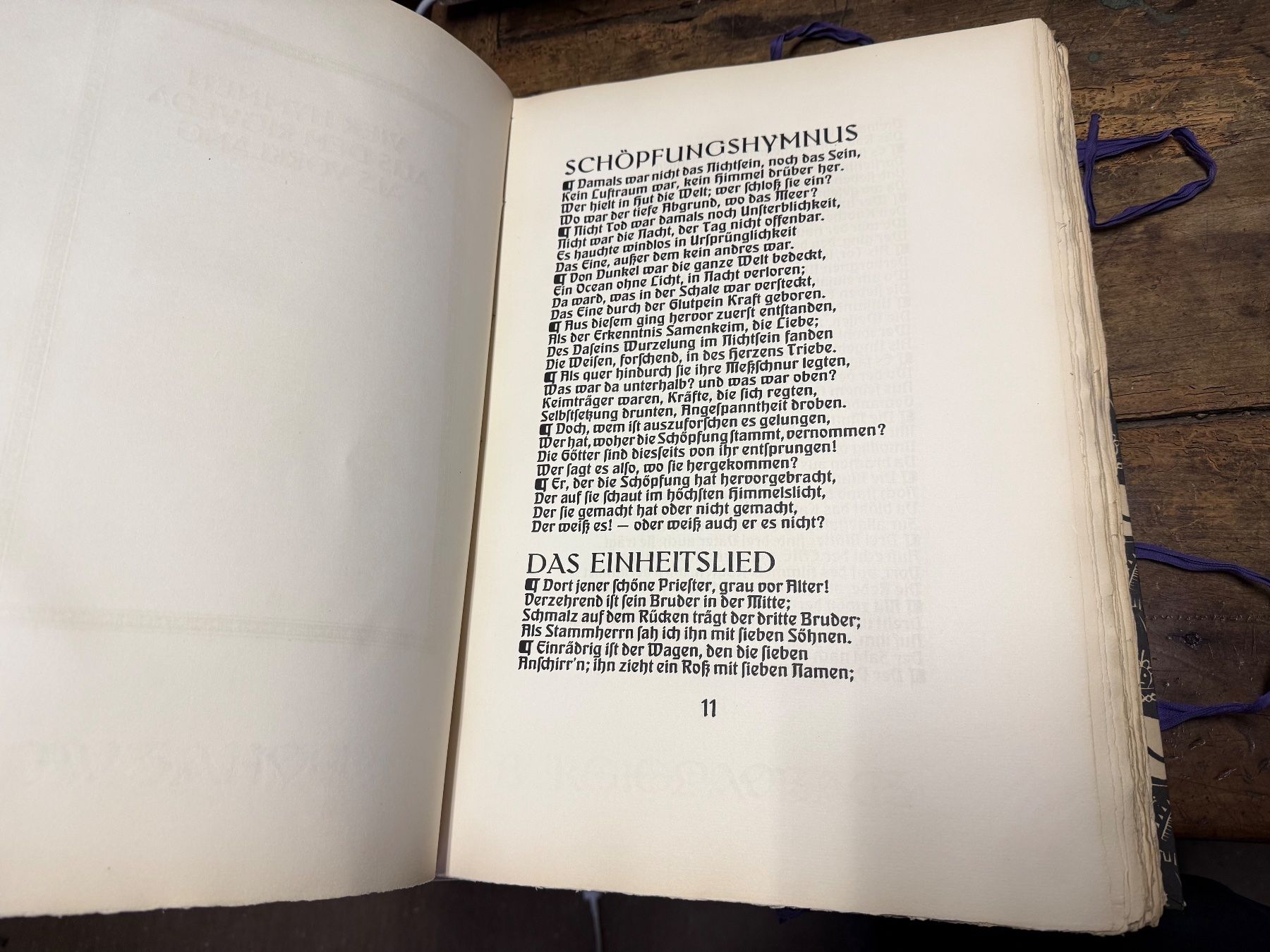 Bücher: Upanishads des Veda indischer Monismus nummeriert – Gebraucht aus Bern von Jwpm66 6