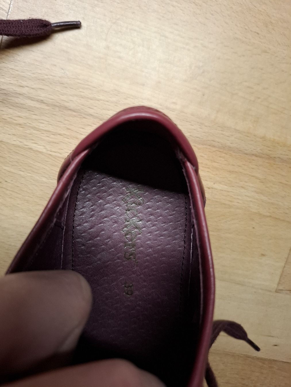 Kickers Scarpe da donna: Kickers Lederschuhe Gr. 38 weinrot Damen – Usato da Dietikon venduto da zweiumzug 4