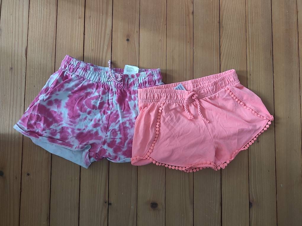 Pantaloni: Shorts Gr. 134 – Usato da Zürich venduto da aendiiii
