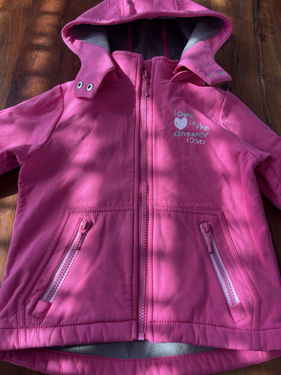 S.Oliver Giacche & Cappotti: S.Oliver Softshell Jacke, Pink, Gr. 104 – Usato da Oftringen venduto da Makeq 1