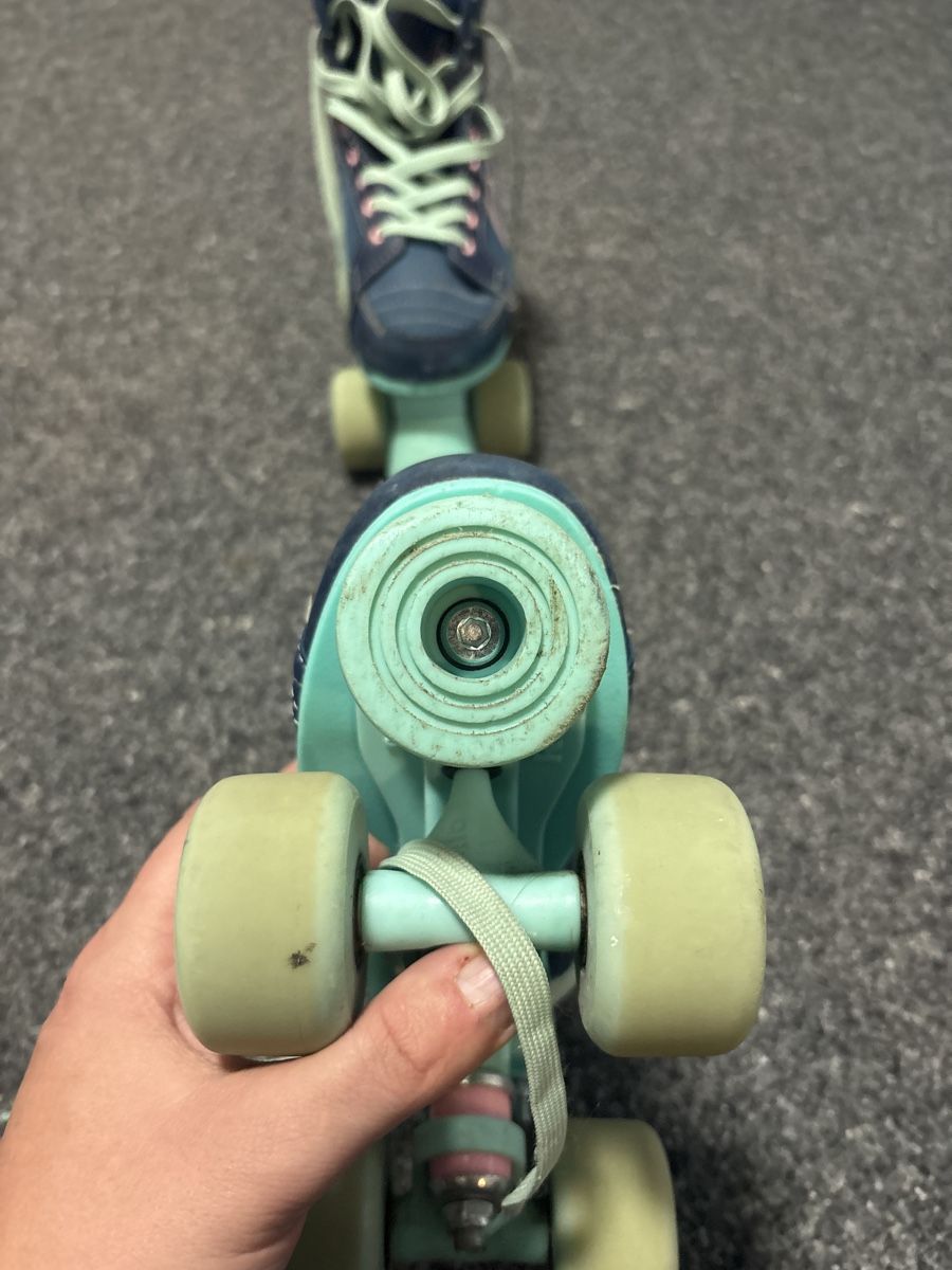 Rio Roller Pattini in linea & Pattini a rotelle: Rio Roller, Gr. 35, Rollschuhe, Mädchen, türkis – Usato da Winterthur venduto da Ticinese79 6
