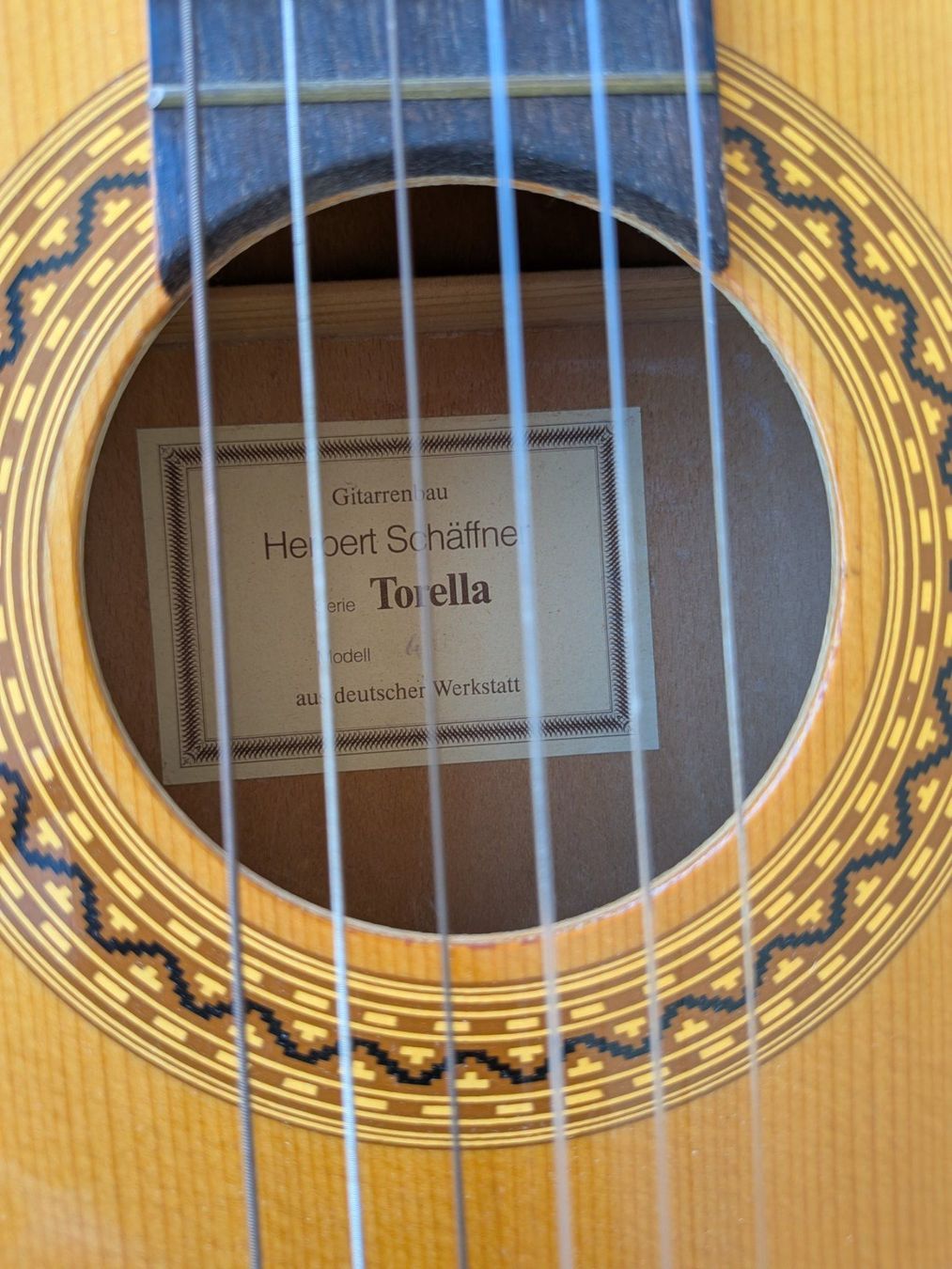 Musikinstrumente: Gitarre Herbert Schäffner Serie Torella Model 40 – Gebraucht aus Emmen von Brockofsky 1