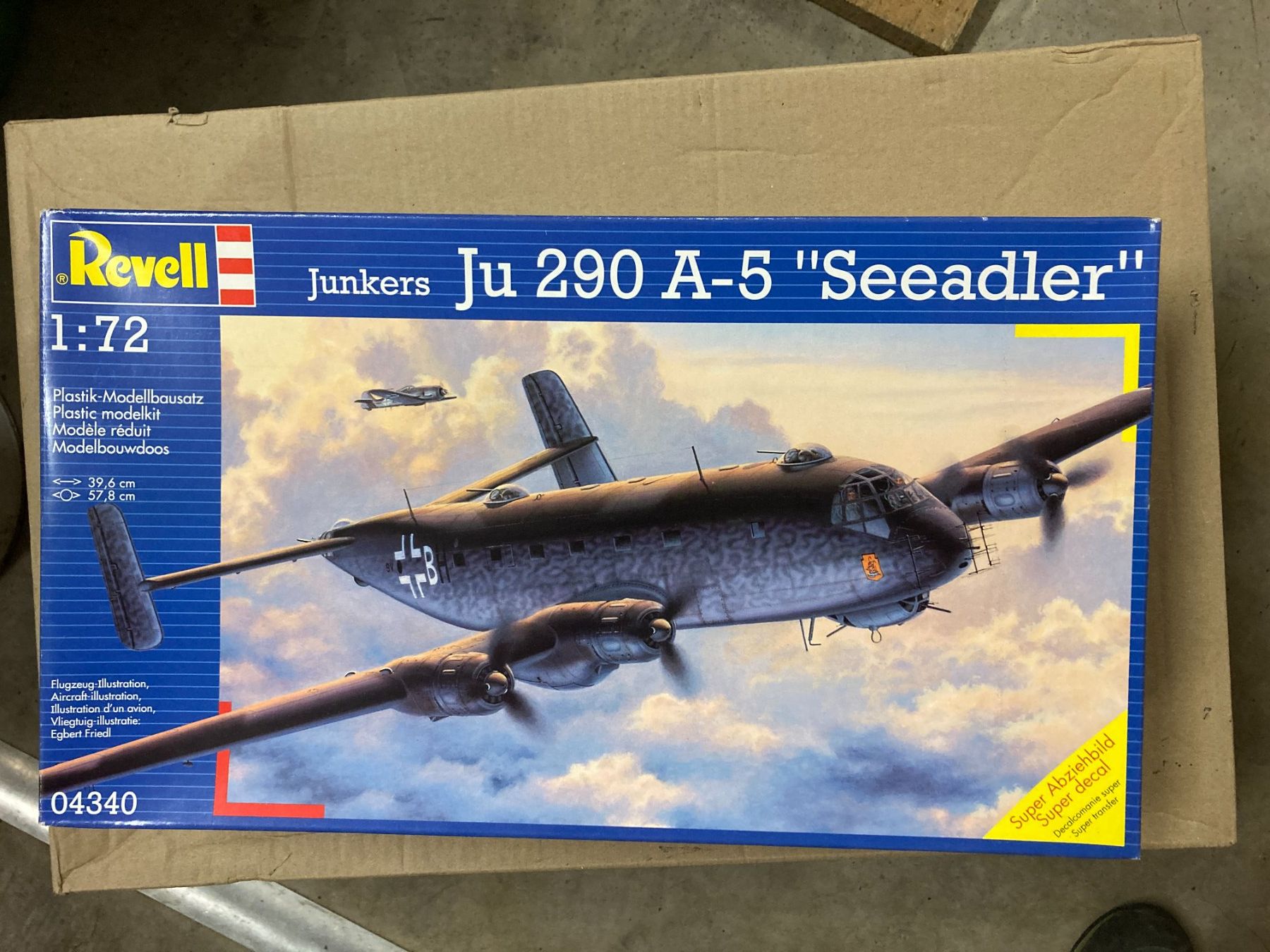 Revell Kit di modellismo & Modellini statici: Flugzeug Plastikbausatz – Nuovo (secondo la descrizione) da Frauenfeld venduto da oli_hy8j