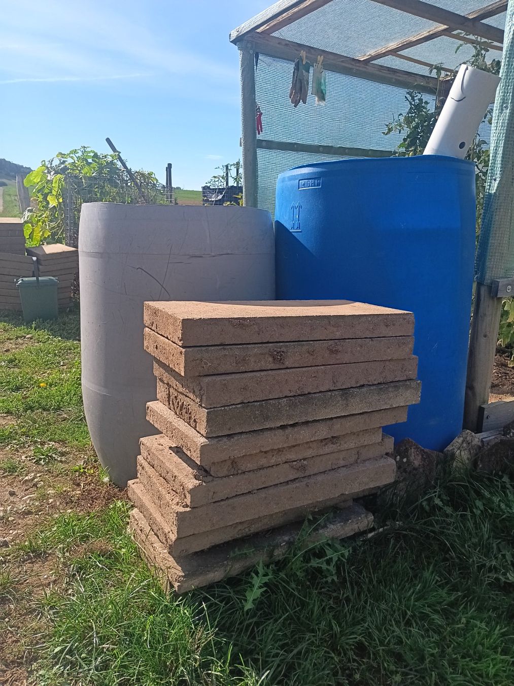 Revêtements de sol: Gartenplatten – D'occasion à Bülach par papaya021 3