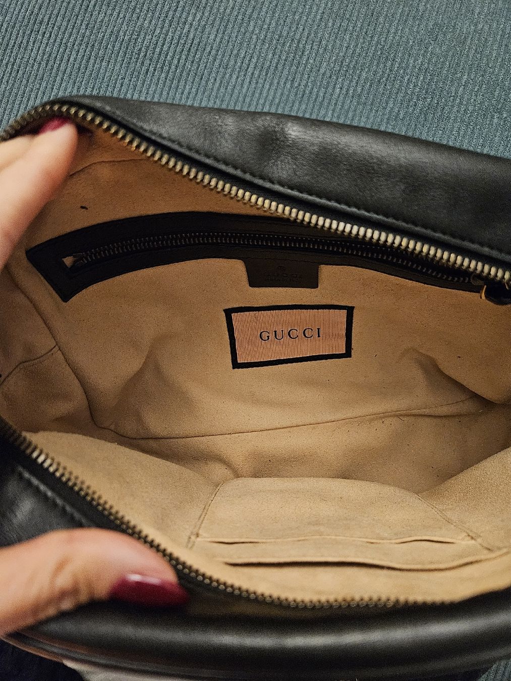 Borse da donna: GUCCI bag GG marmont - ghost graffiti collection – Usato da Locarno venduto da Fabrizia95 1