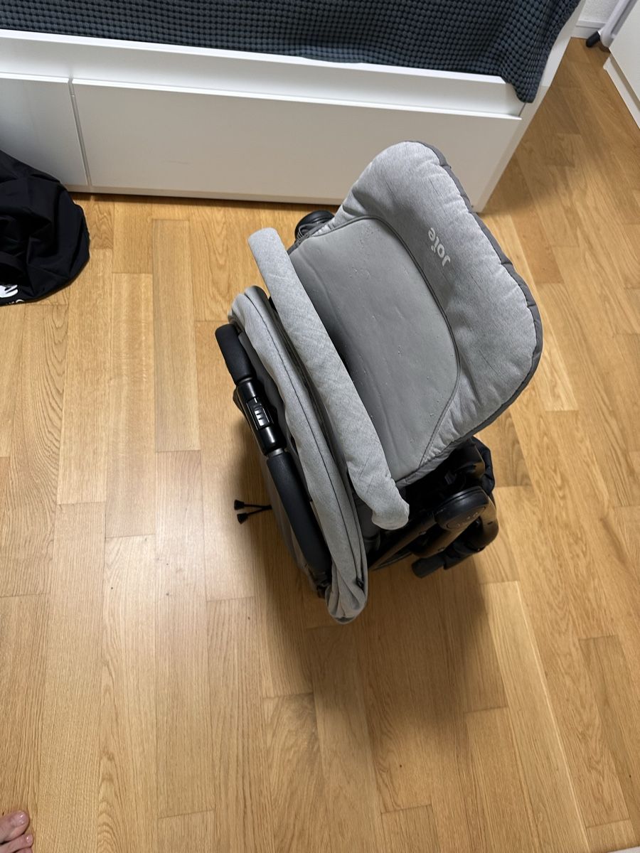 Joie Kinderwagen: Leichter Reisebuggy Joie Tourist – Gebraucht aus Dielsdorf von fid_5s8k 1