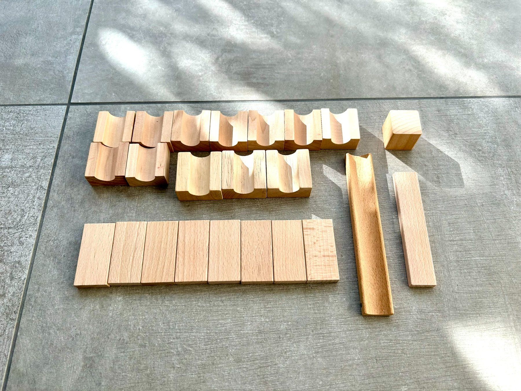 Giocattoli: Kugelbahnteile aus Holz – Usato da Corminboeuf venduto da Ld6NVToZQe 2