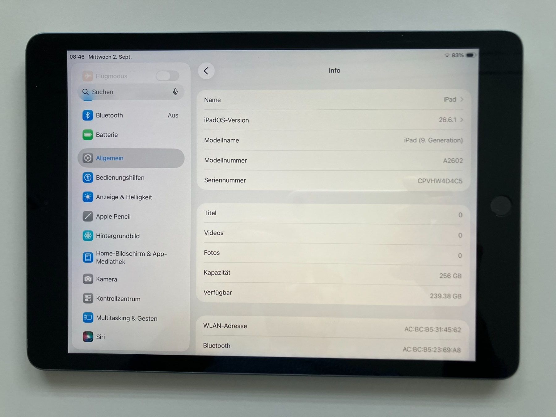 Apple Tablet PC: iPad 9. Generation WiFi / 256GB / Model A2602 – Gebraucht aus Meisterschwanden von Discus0 1