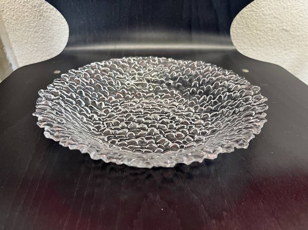 Teller: 8 Glasteller, strukturiert, Eisglas-Optik – Gebraucht aus Kriens von Celi_5ne