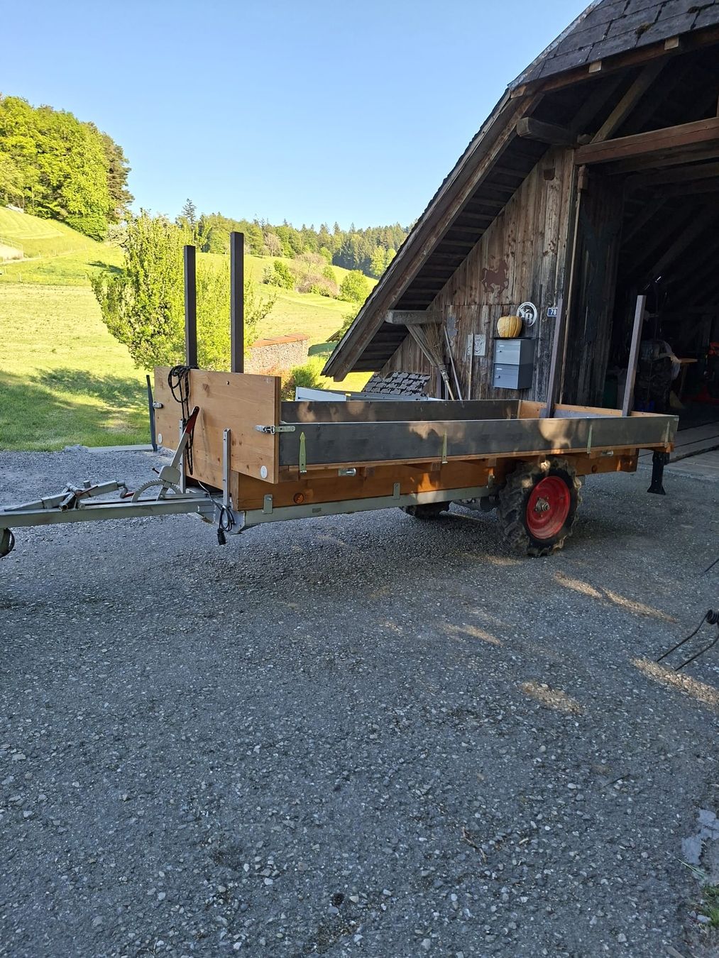 Rimorchi: Umgebauter Triebachsanhänger – Usato da Rohrbachgraben venduto da melimaus