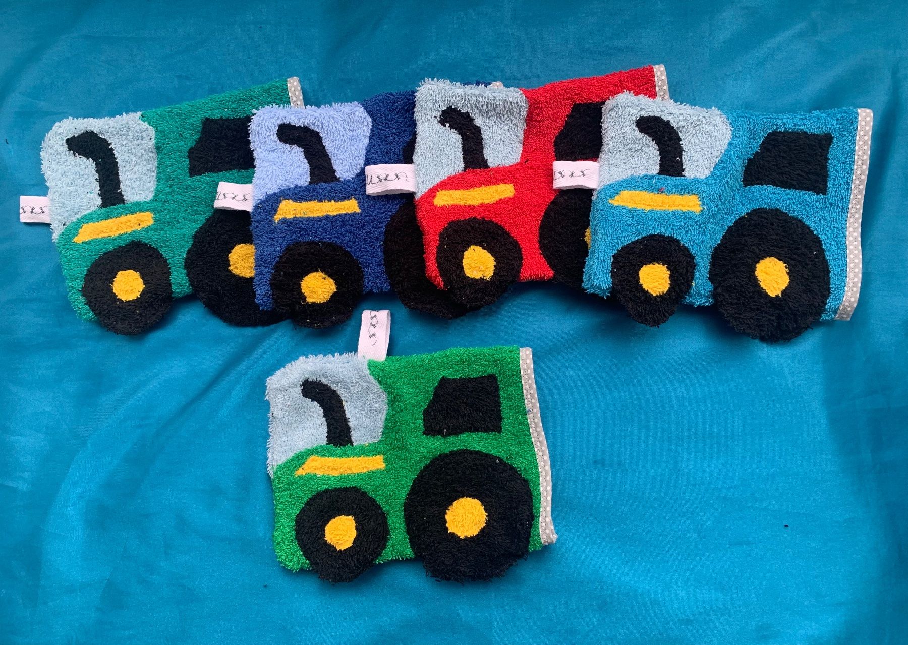 Gesichtspflege: Waschlappen Traktor – Neu (gemäss Beschreibung) aus Wetzikon ZH von jol_6cb8