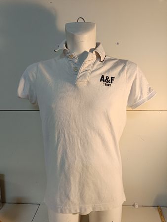 A&F Poloshirt Grösse M (nov72)