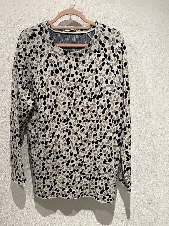 Pulls & Sweat-shirts: Chloe Pullover Grösse M – D'occasion à Unterägeri par mar_96hk