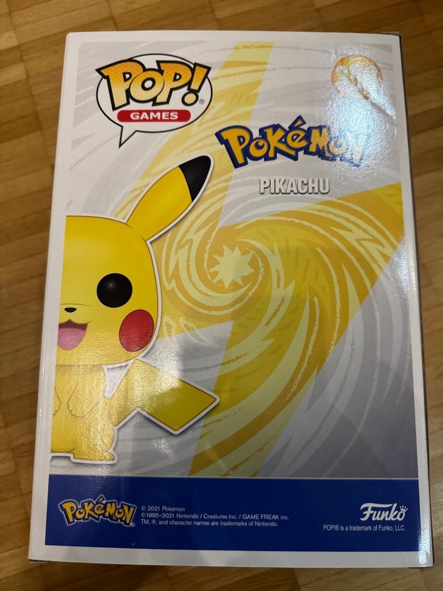 Funko Statuette: Funko Pop Pikachu Argento #353 - 10 inch - 25th anniversary – Nuovo e nell'imballaggio originale da Viganello venduto da Lolland_7 1