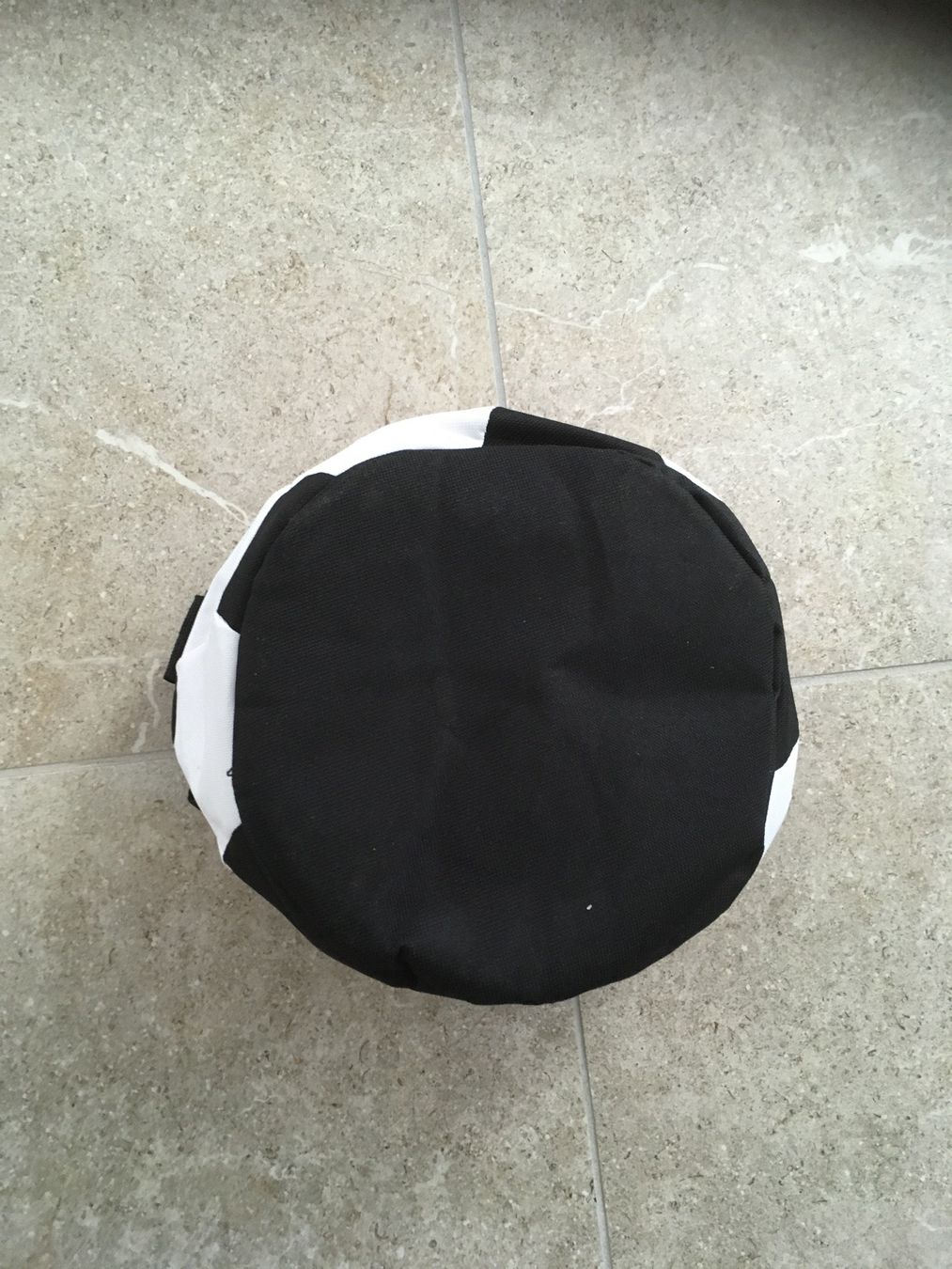 Kühlschränke & Kühlen: Kühltasche im Fussball look, neu! – Neu (gemäss Beschreibung) aus Gächlingen von Tara_devi 2
