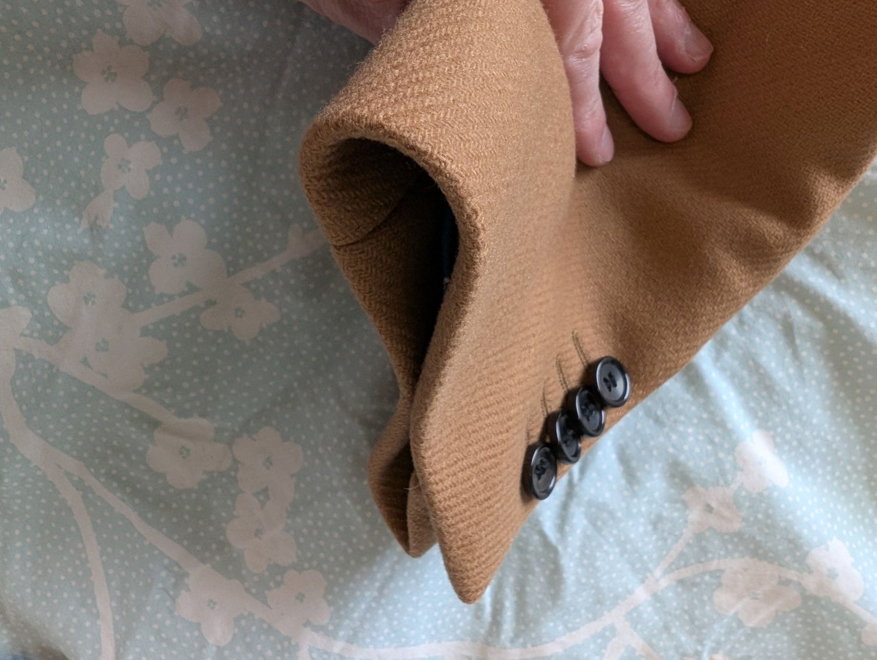 Paul Smith Cappotti: Paul Smith Chesterfield style coat – Usato da Oberägeri venduto da rca_5cp7 2