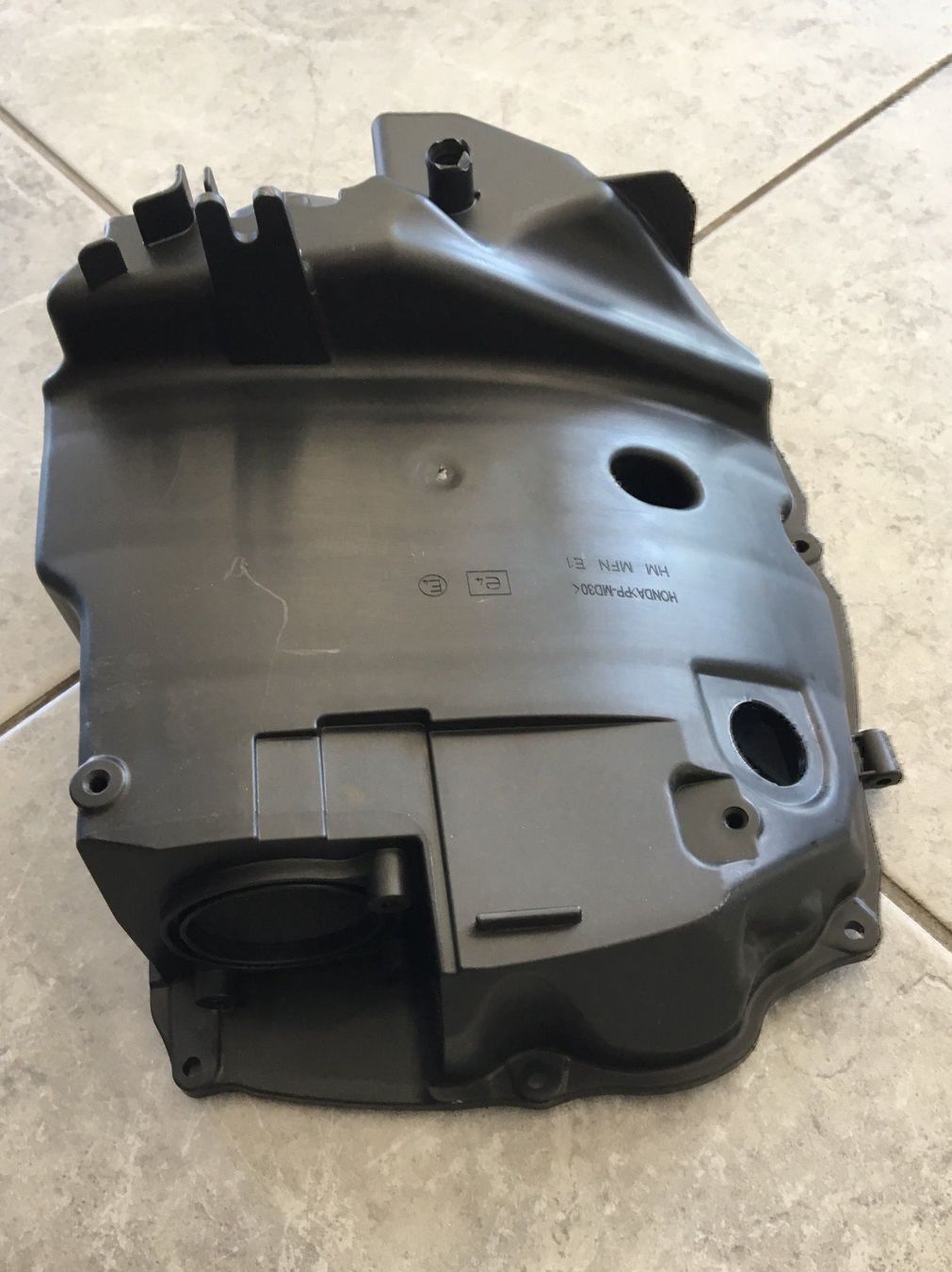 Honda Tutti i ricambio per moto: Luftfilter Deckel Honda CB 1000 R 2008 -> 2017 – Nuovo (secondo la descrizione) da Bättwil venduto da paul74