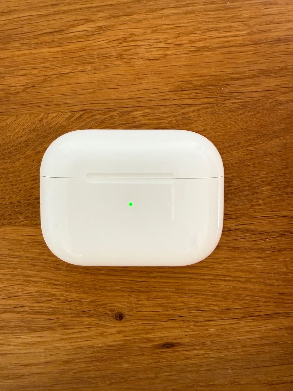 Apple Cuffie: APPLE AirPods Pro 1 Charging Case – Usato da Lausanne venduto da Nine1982 4