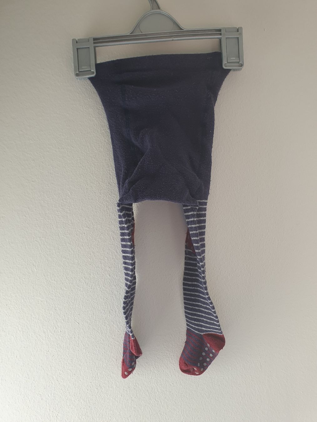 Altro abbigliamento: Süsse Strumpfhose Grösse 62/68 – Usato da Schönenwerd venduto da pomodor 1