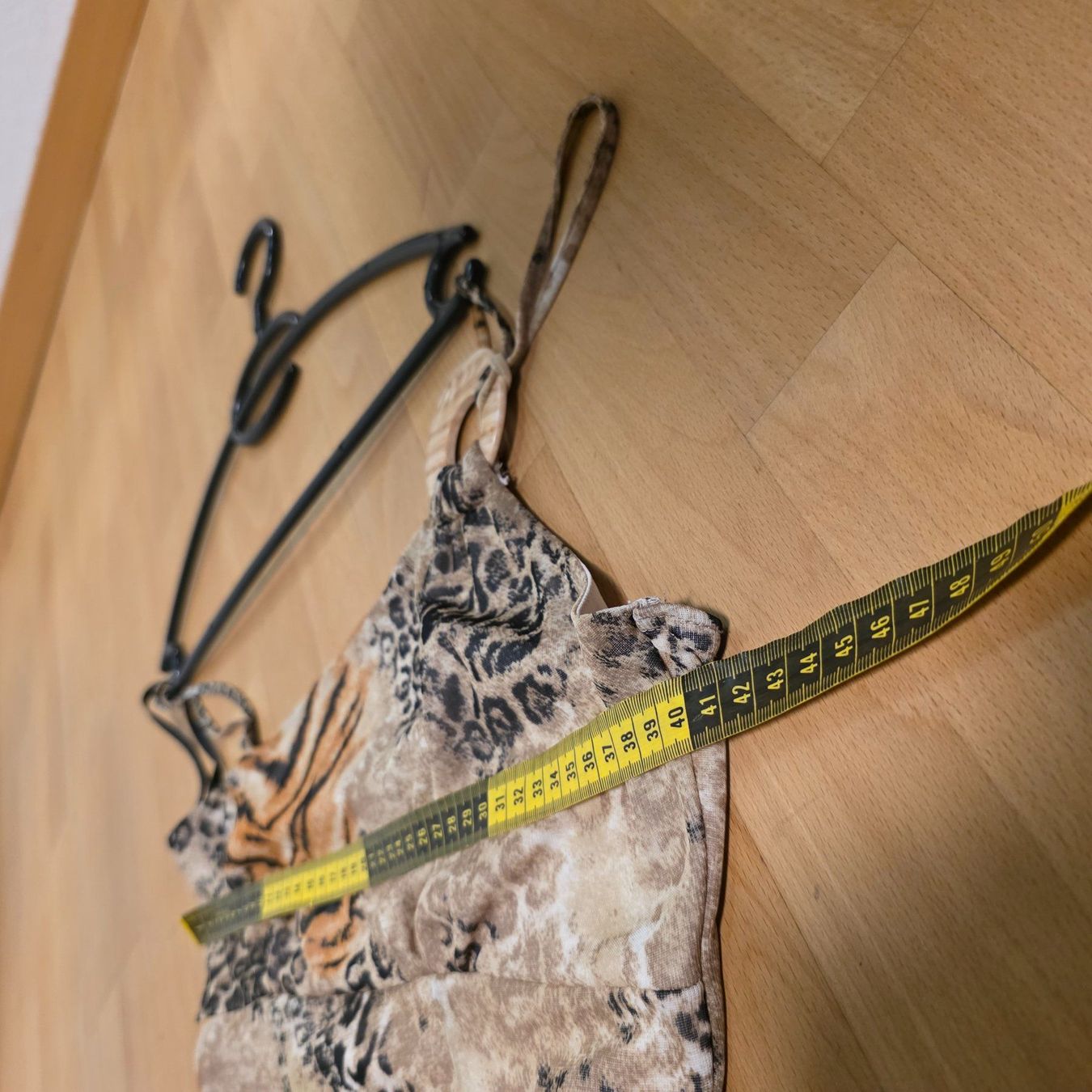 Robes: Sommerliches Kleid mit Tiermuster, Größe 38 – D'occasion à Wald ZH par CapLux 9