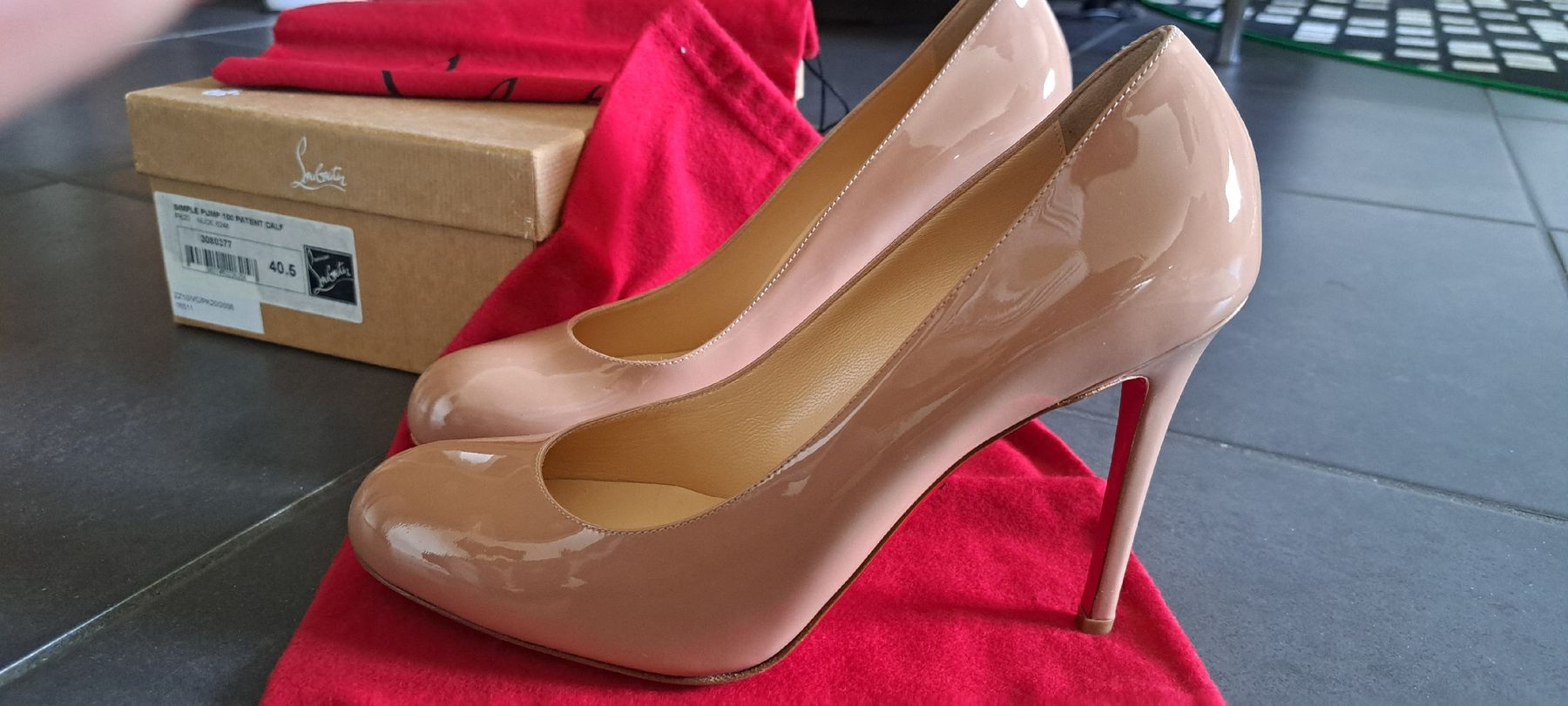 Christian Louboutin Scarpe da donna: Louboutin – Nuovo e nell'imballaggio originale da Savagnier venduto da deb_vtc7 1