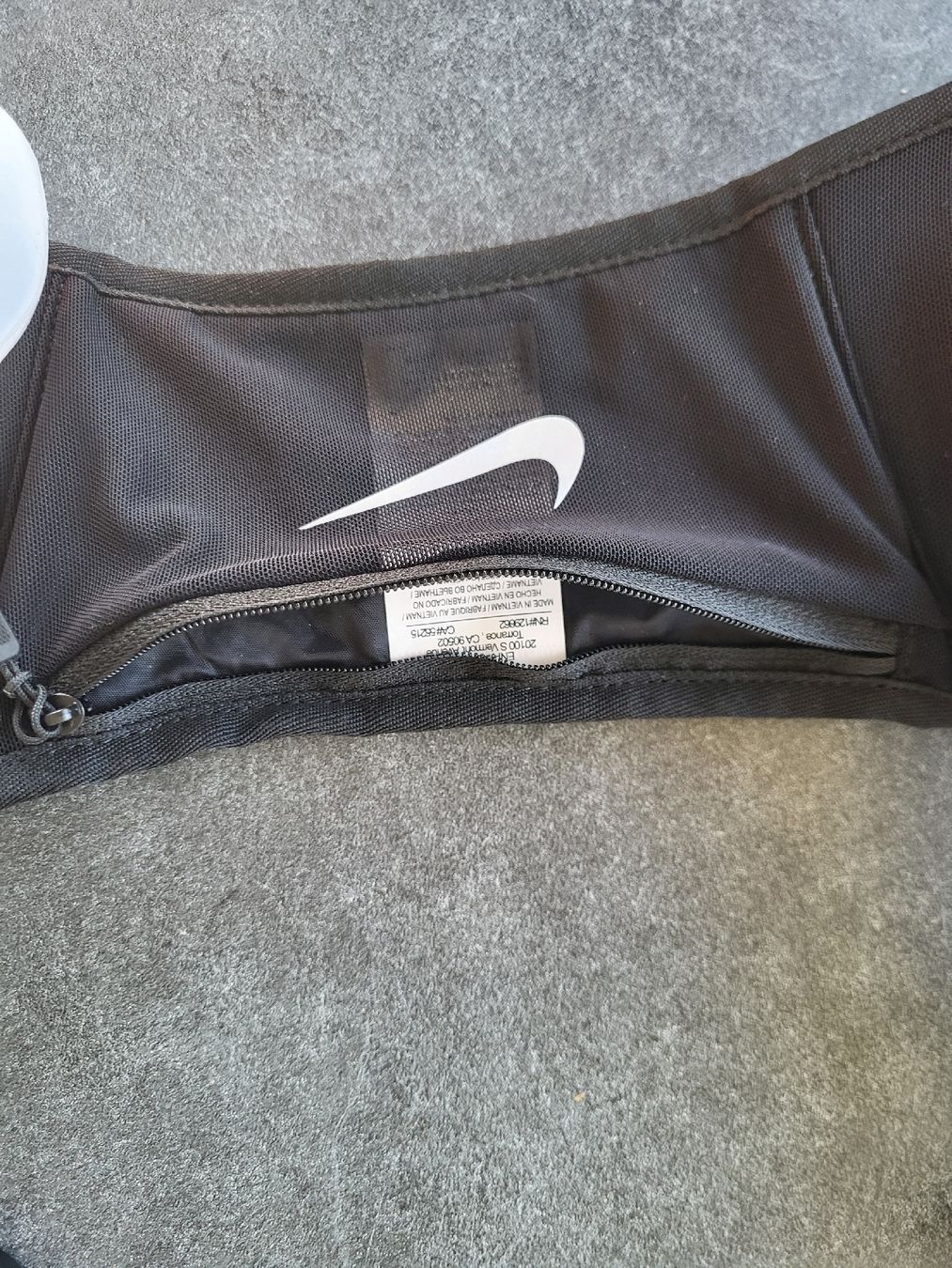 Nike Ceintures: Nike, Getränkehaltegurt – Neuf (Voir description) à Rothrist par pat_bl87 1