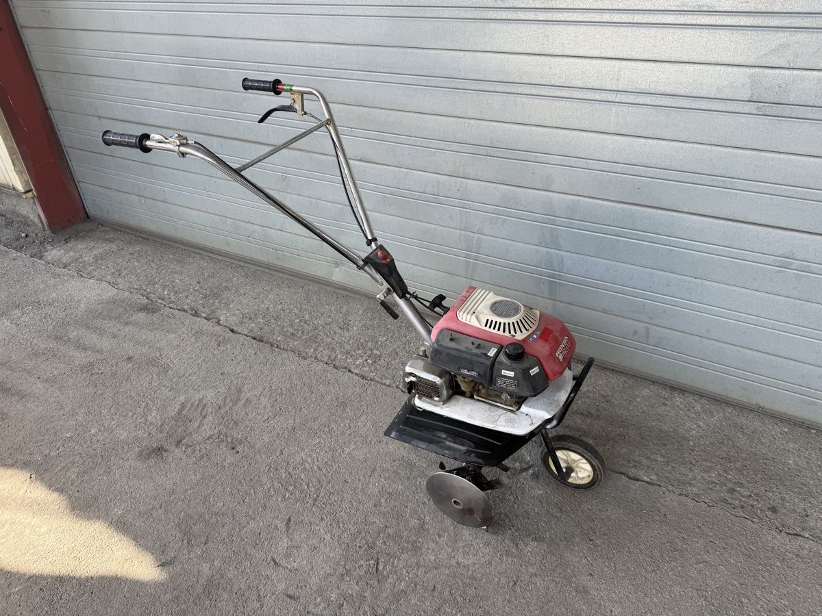 Honda Tutte le macchine: Honda F200 Gartenhacke – Usato da Buchs SG venduto da cayenneturbo96 2