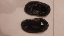K..121) Geräteturnschuhe Grätschüeli Gr. 26