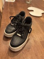 Nike Air Force 1 - Schwarz