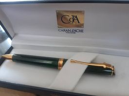 Stylo CARAN d'ACHE