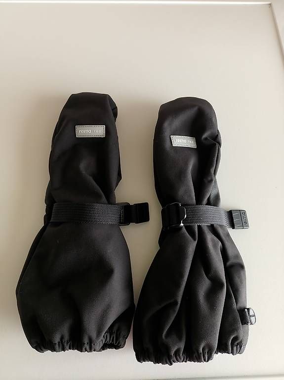 Reima Gants: Reima Winterhandschuhe Grösse 6 – D'occasion à Grossdietwil par wichtel28