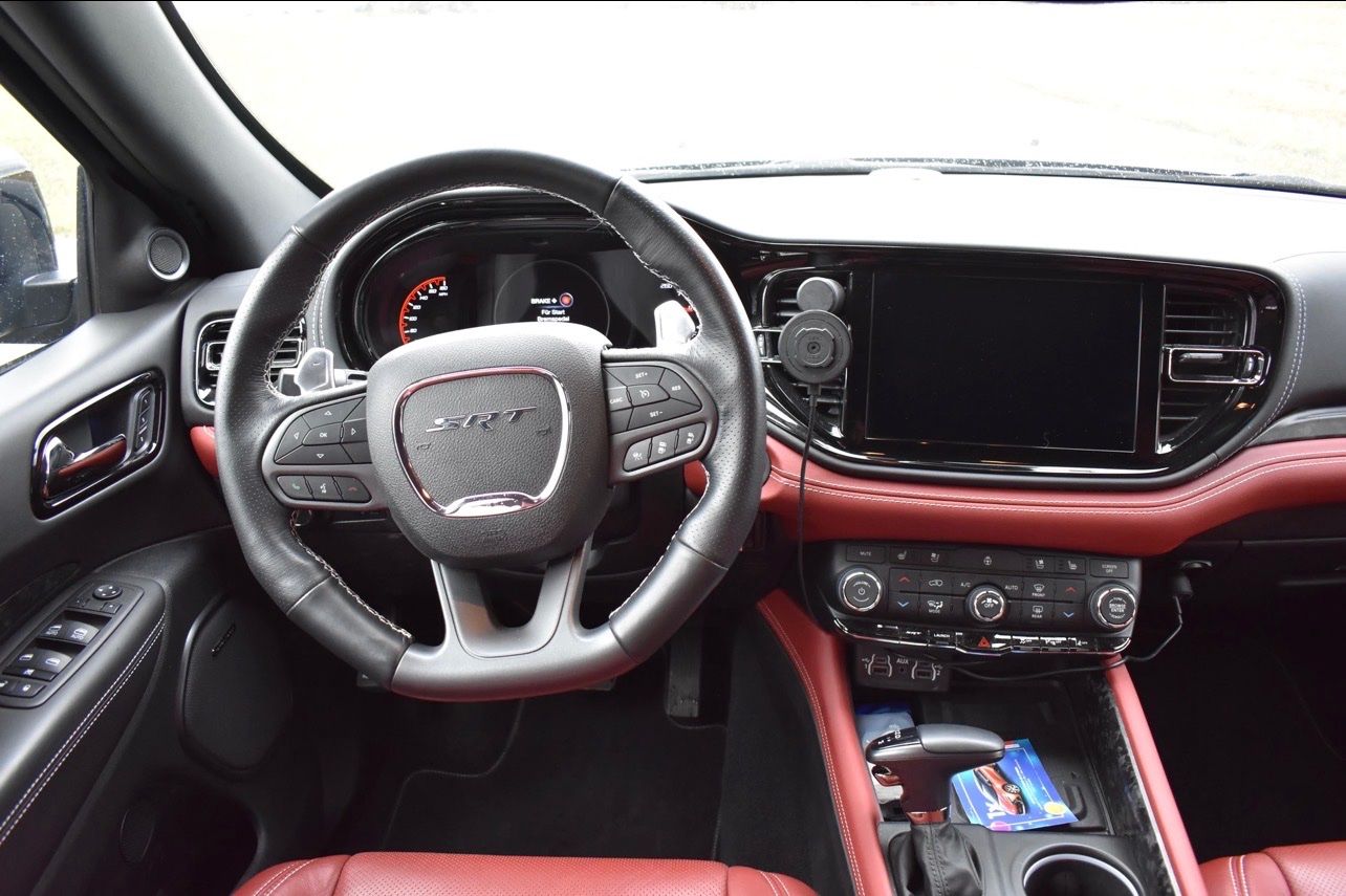Dodge Autos: Dodge Durango 6.4 SRT 392 – D'occasion à Möhlin par cbr46 6