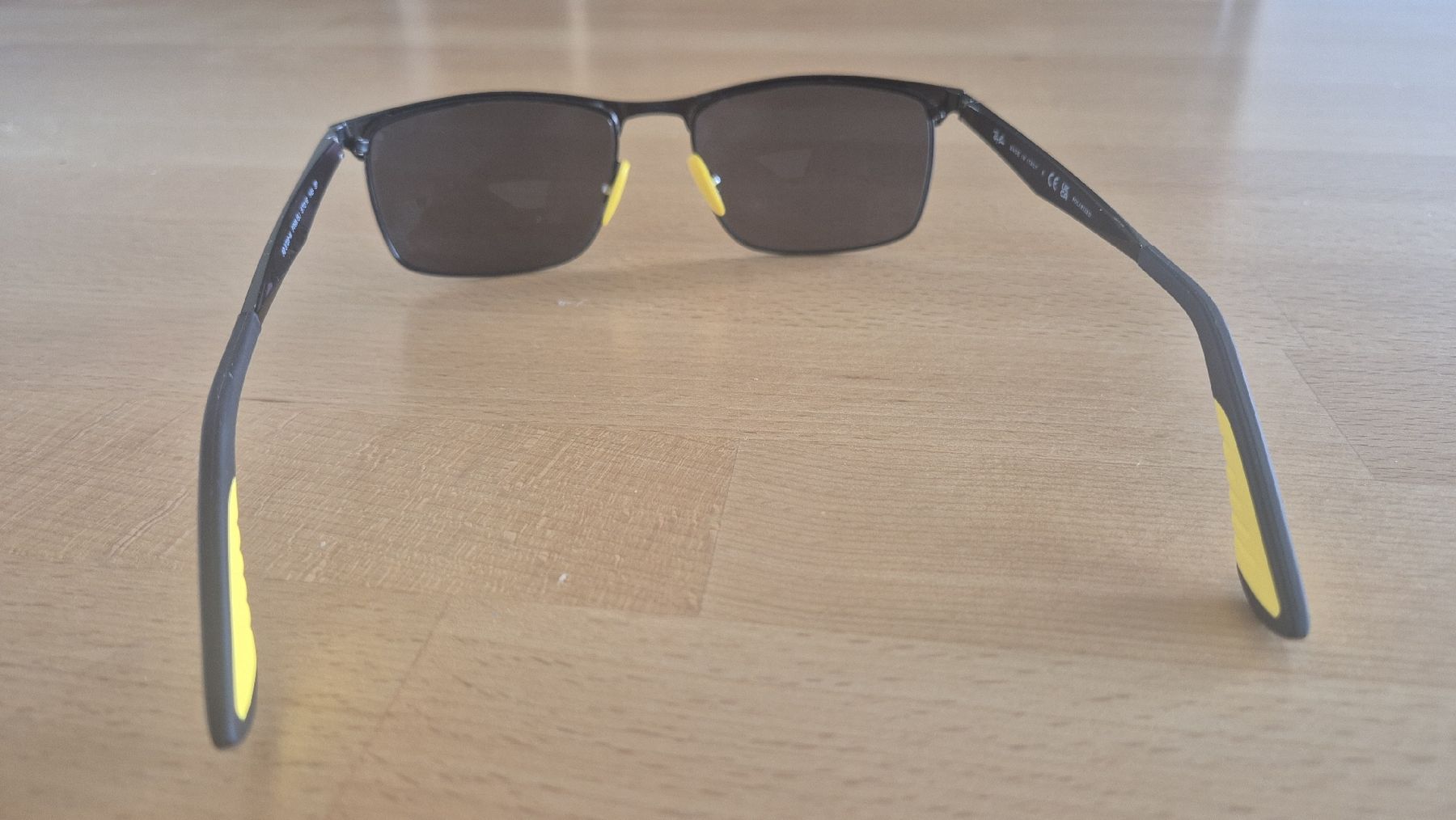 Ray-Ban Occhiali & Lenti: Rayban Ferrari Sonnenbrille – Usato da Neftenbach venduto da Matterberg 2