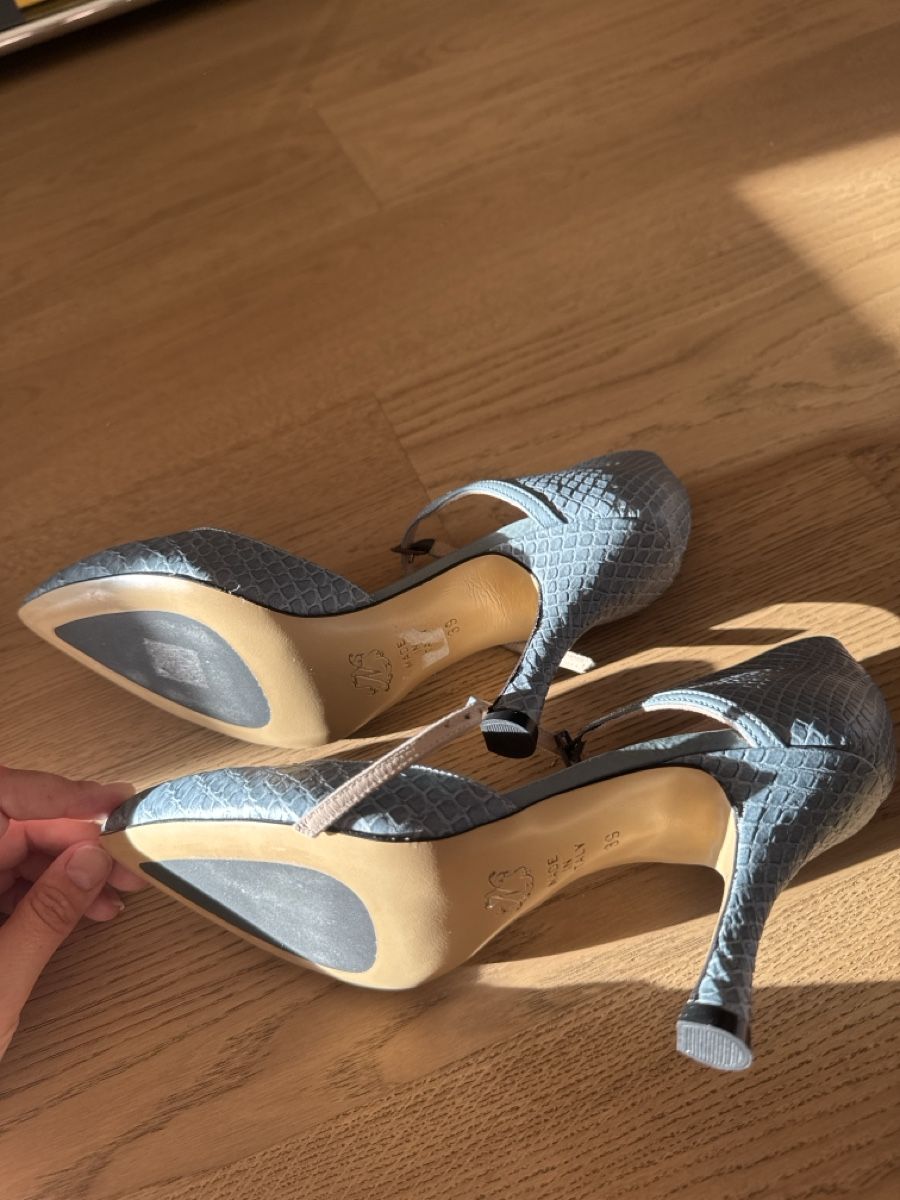 Scarpe da donna: Light blue leather heels – Nuovo e nell'imballaggio originale da Zürich venduto da VittoDS 2