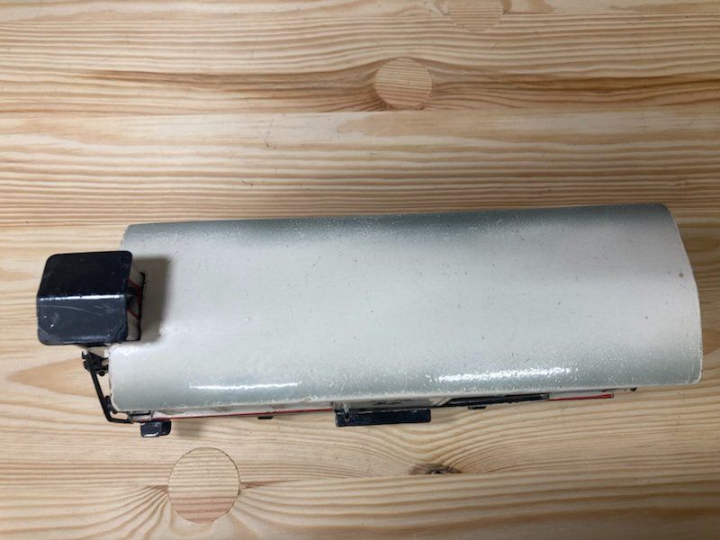 Märklin Modellini di ferrovie: Märklin Spur 1 Güterwagen handbemalt mit segnendem Mönch – Usato da Büsserach venduto da ModellbahnDepot 4