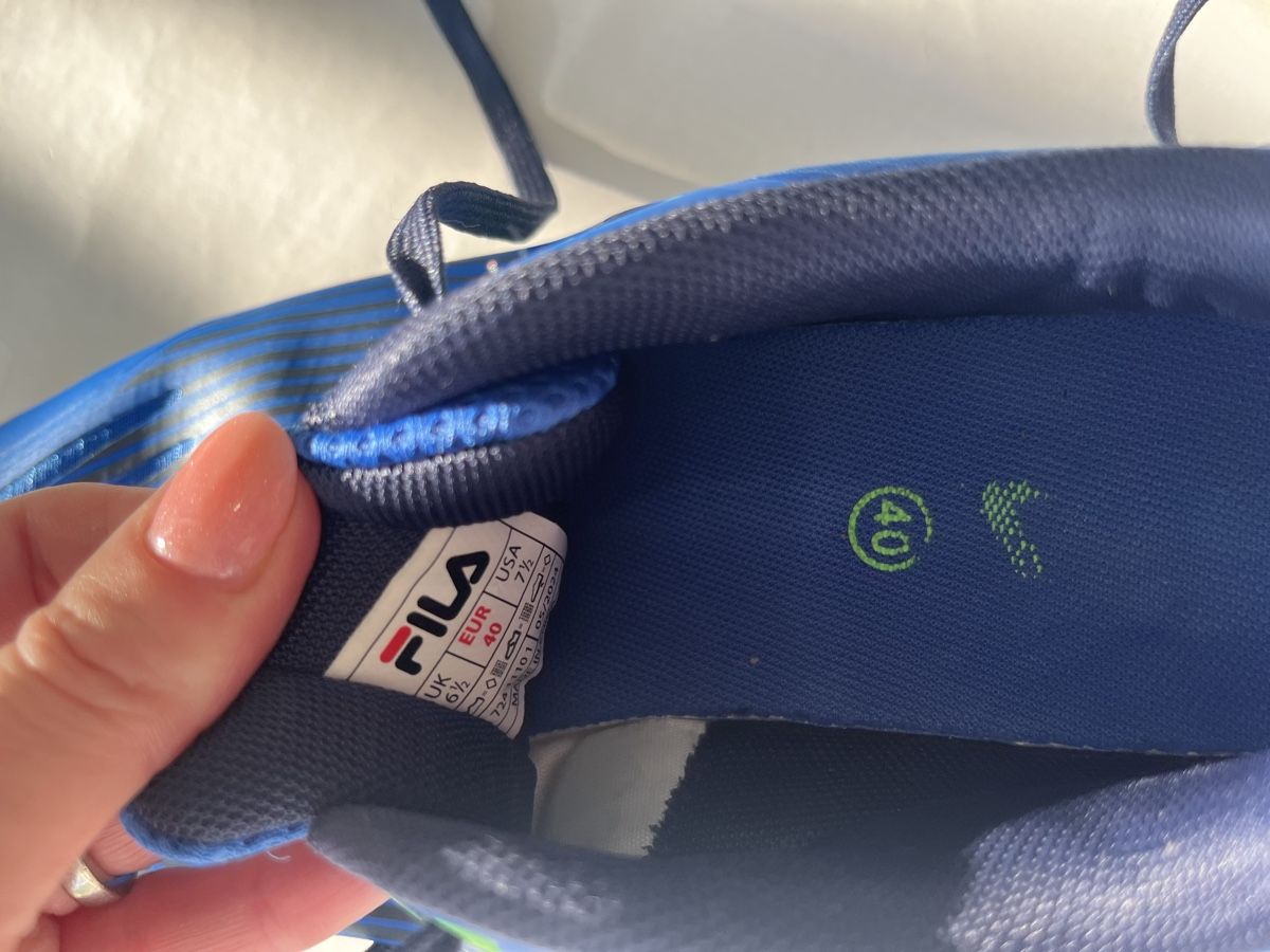 Fila Scarpe per ragazzi: Fila Hallenschuhe in Grösse 40 – Usato da Uetikon am See venduto da kat_mww2 3