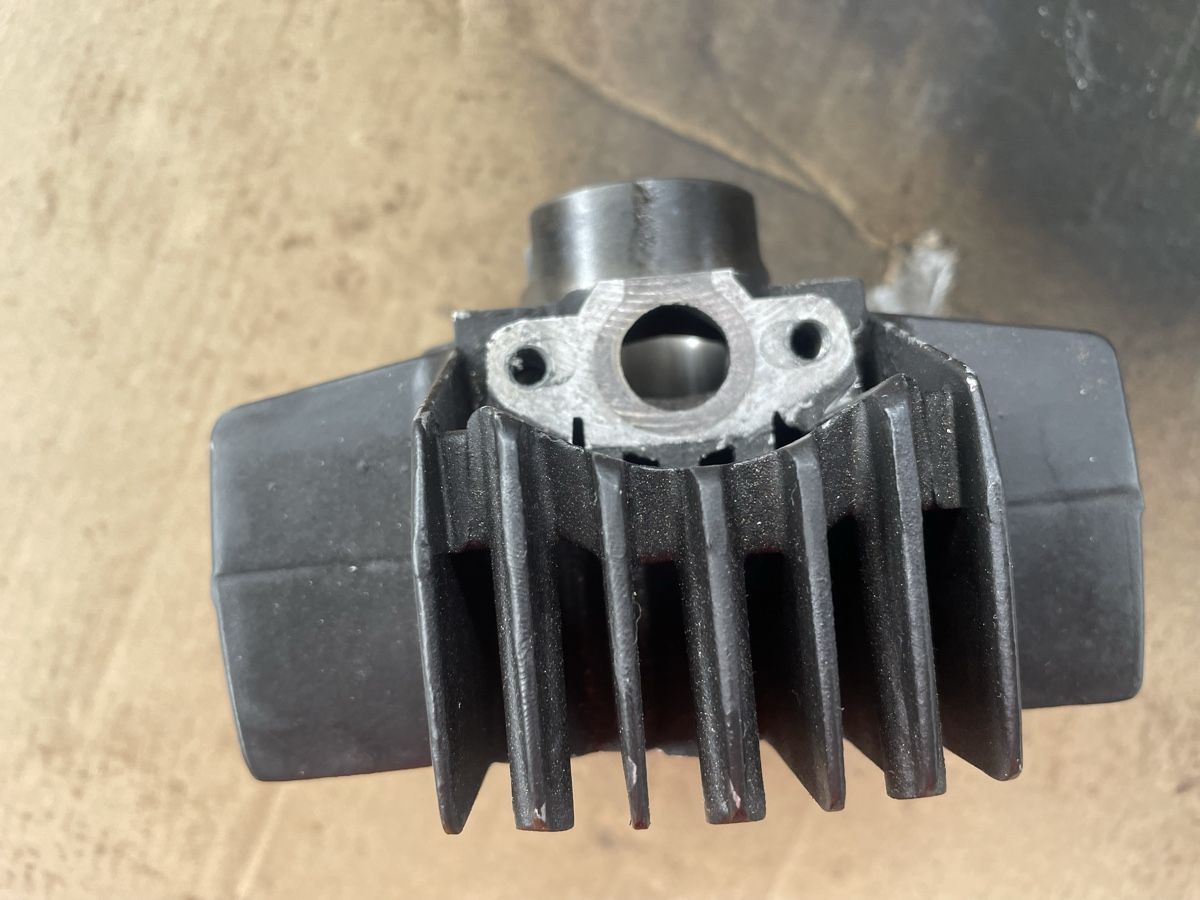 Puch Mofas: Puch Austria Zylinder Original – Gebraucht aus Schenkon von