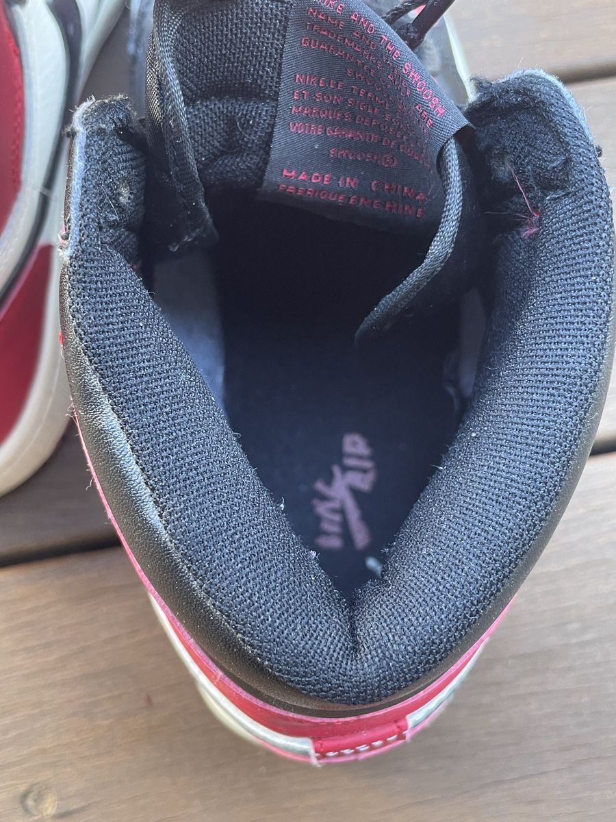 Jordan Herrenschuhe: Air Jordan 1 blanc et rouge 42.5 – Gebraucht aus Commugny von arm_7m7m 6