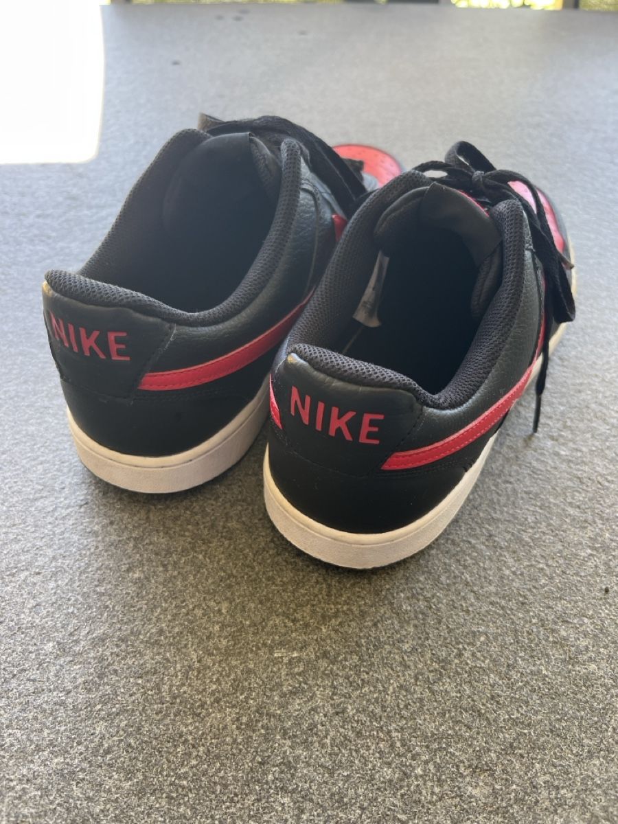 Herrenschuhe: Nike Dunks – Neu (gemäss Beschreibung) aus Murten von Selina3 1