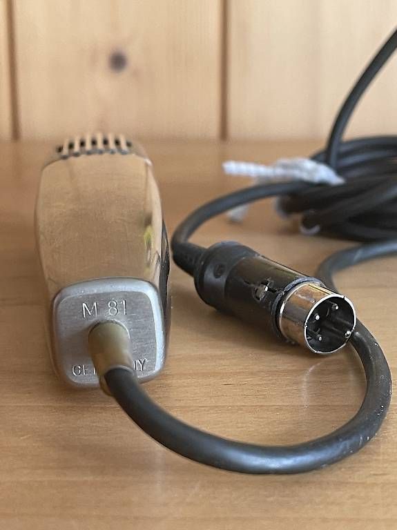 Beyerdynamic Microfoni: Vintage Beyerdynamic Mikrofon M81 – Usato da Alpnach Dorf venduto da GuntaKinte 2