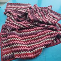 Wolldecke gehäkelt/ Babydecke/ Kuscheldecke selbst gehäkelt