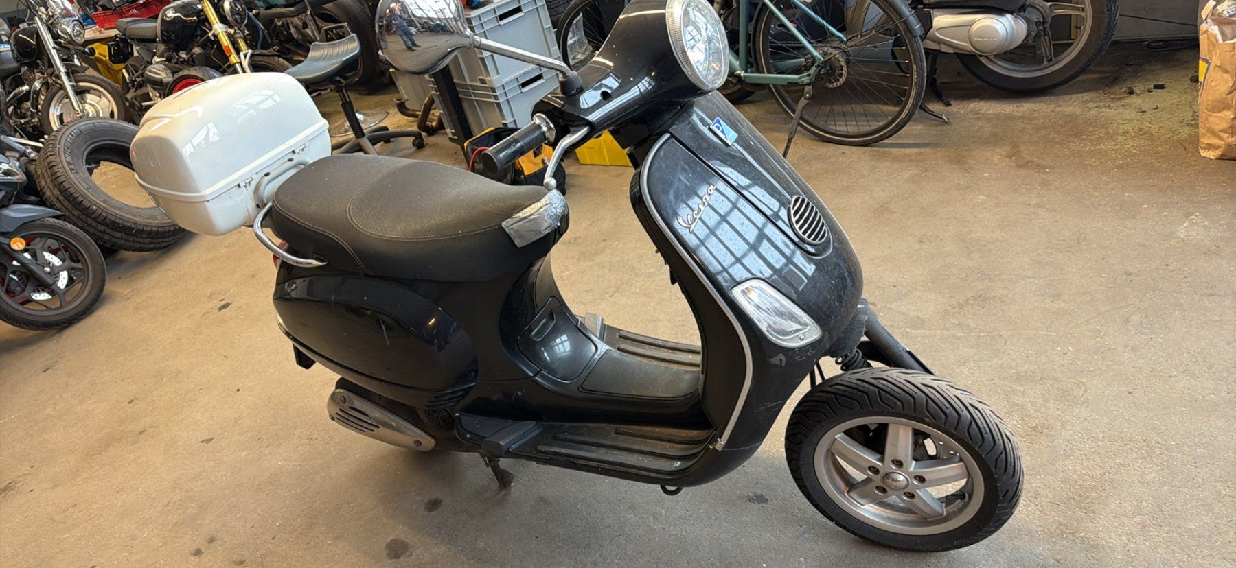 Piaggio Scooter: Piaggio Vespa 125 jg 2012 – Difettoso da Meien venduto da GSXR997