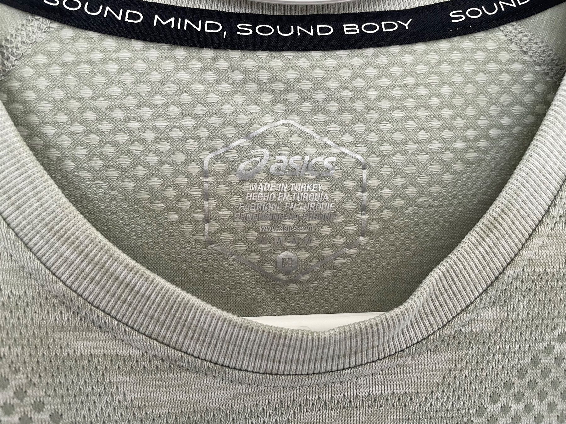 Asics T-shirts: Asics Seamless Shirt Damen Grösse M – D'occasion à St. Gallen par rap_wm5l 2