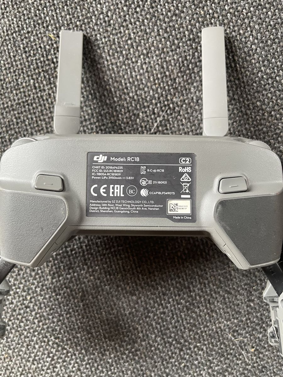 DJI Télécommandes: dji mavic 2 Controller – D'occasion à Oberkirch LU par zih_76qm 2