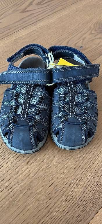 Scarpe per ragazzi: Sandale – Usato da Schwarzenburg venduto da SchoggoLoggo